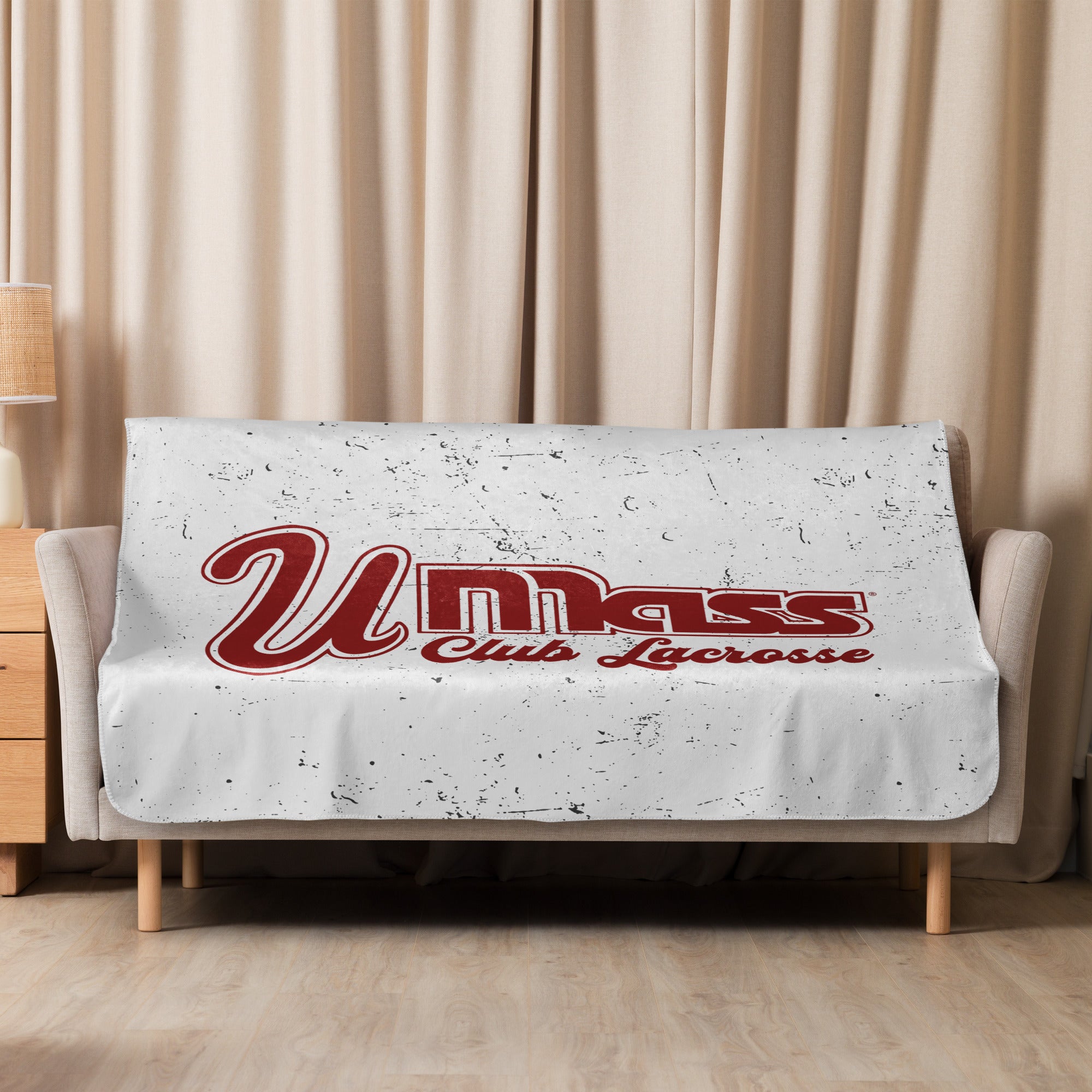 UMass Sherpa blanket